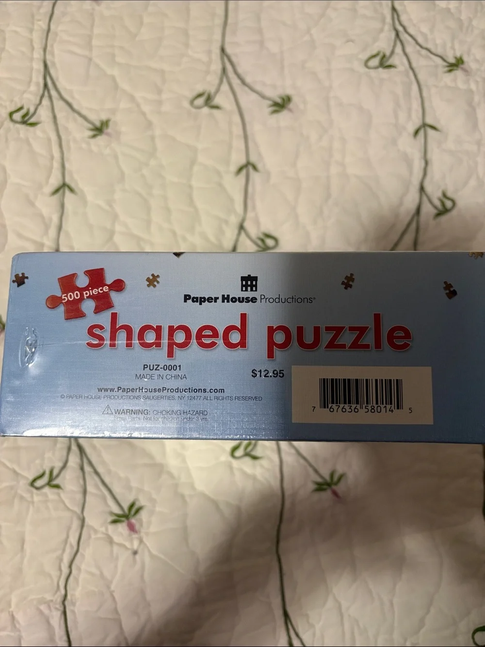 Shaped Puzzle - Golden Puppy Design (Cream/Gold)